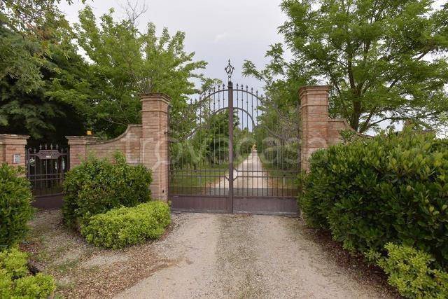 casa indipendente in vendita a Filottrano