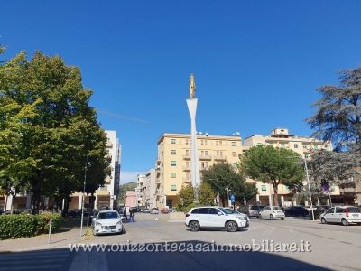 negozio in vendita a Filottrano