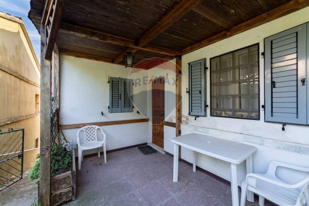 casa indipendente in vendita a Filottrano in zona Montoro