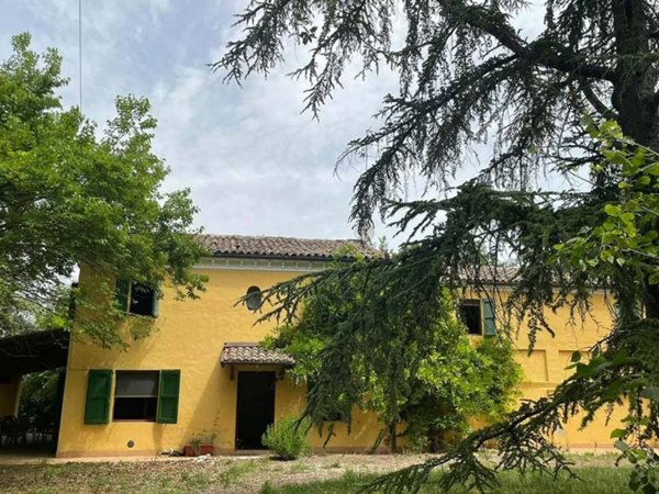 casa indipendente in vendita a Filottrano