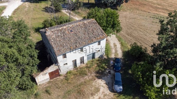 casa indipendente in vendita a Filottrano