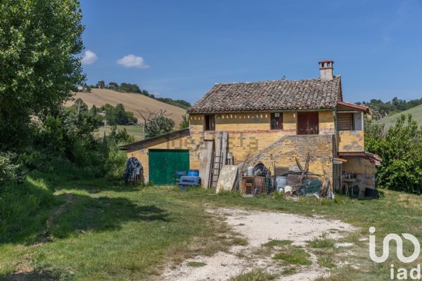 casale in vendita a Filottrano