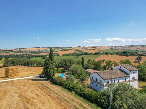 casa indipendente in vendita a Filottrano