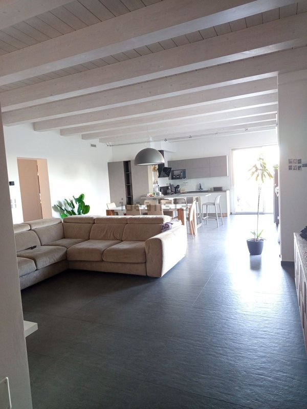 casa indipendente in vendita a Filottrano in zona Cantalupo