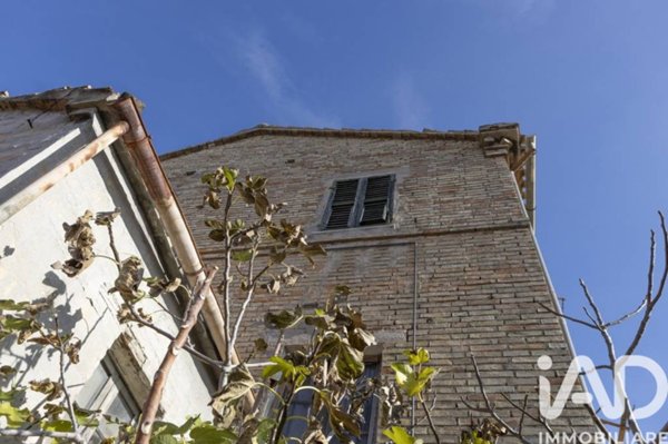 casa indipendente in vendita a Filottrano