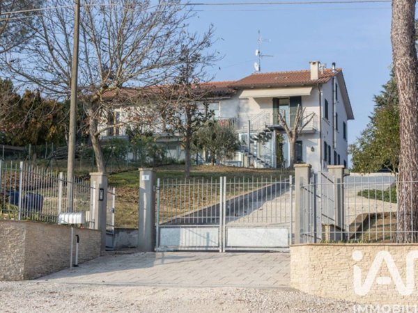 casa indipendente in vendita a Filottrano