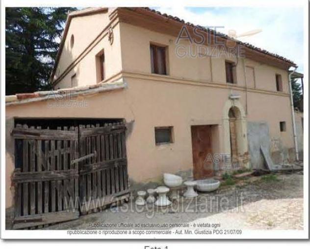 casa indipendente in vendita a Filottrano in zona Imbrecciata