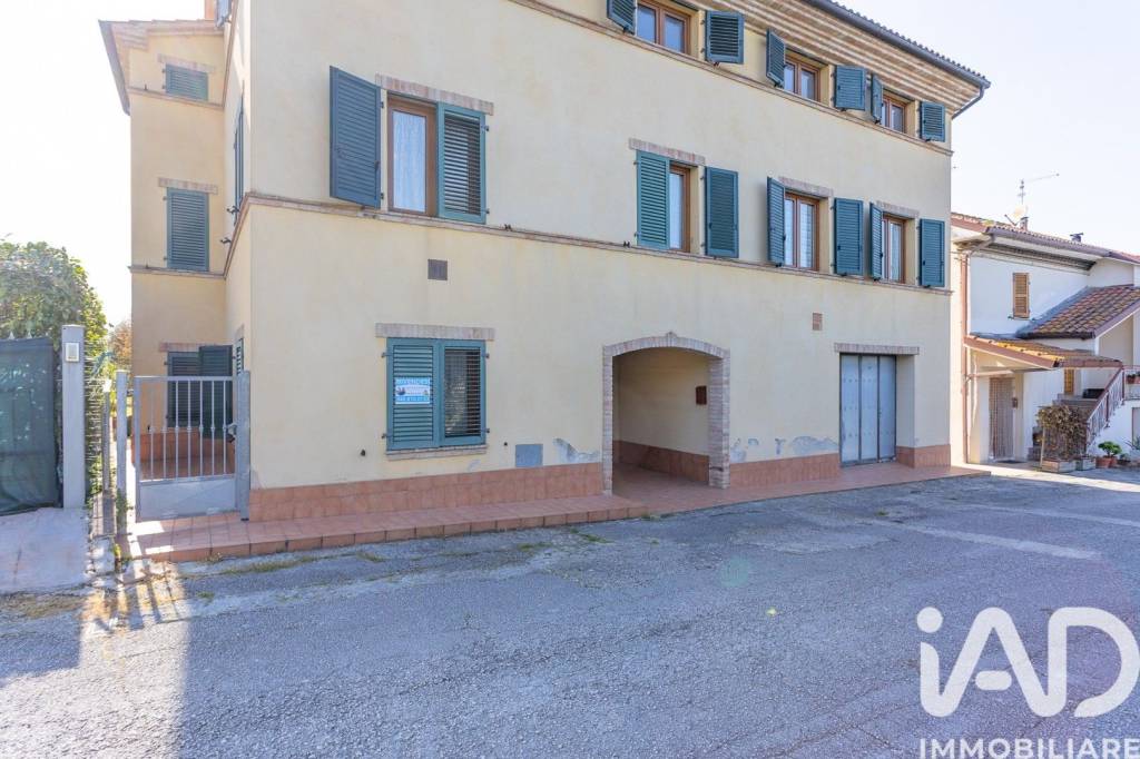 casa indipendente in vendita a Filottrano