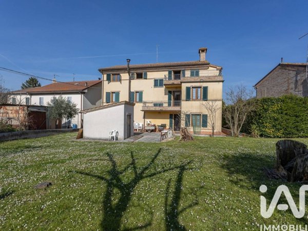 casa indipendente in vendita a Filottrano