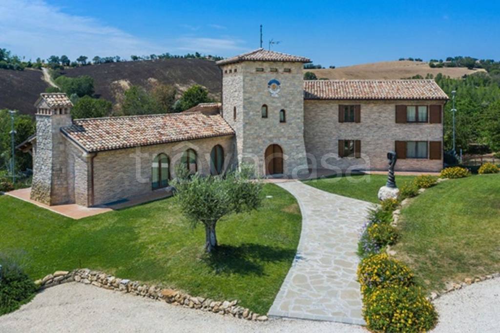 casa indipendente in vendita a Filottrano in zona Cantalupo