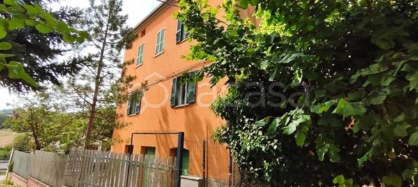 casa indipendente in vendita a Genga in zona Avenale