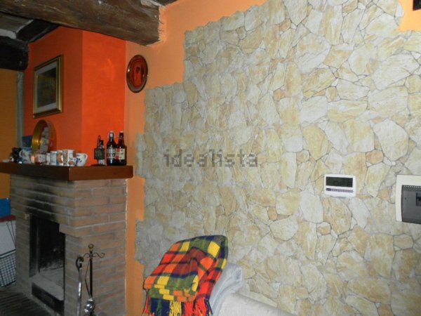 appartamento in vendita a Genga in zona San Donnino