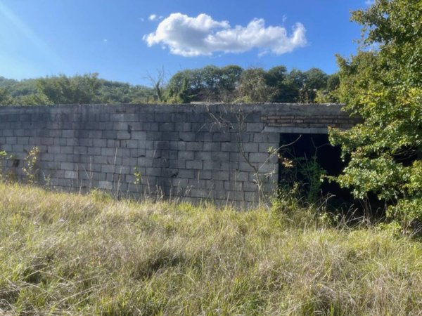 terreno agricolo in vendita a Genga