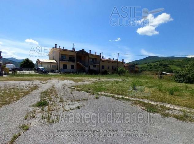 locale commerciale in vendita a Genga in zona Colleponi