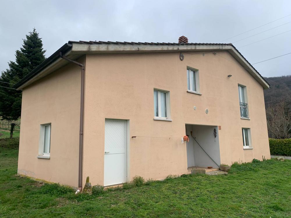 casa indipendente in vendita a Genga in zona Monticelli