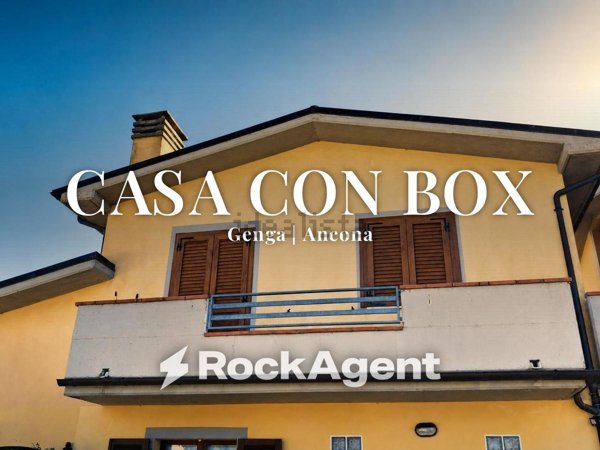 appartamento in vendita a Genga in zona Palombare