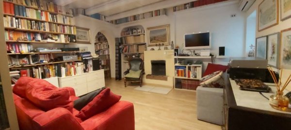 casa indipendente in vendita a Jesi