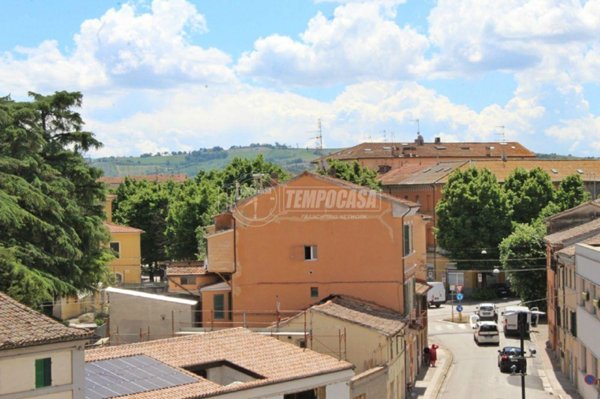 appartamento in vendita a Jesi