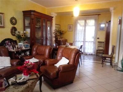 casa indipendente in vendita a Jesi