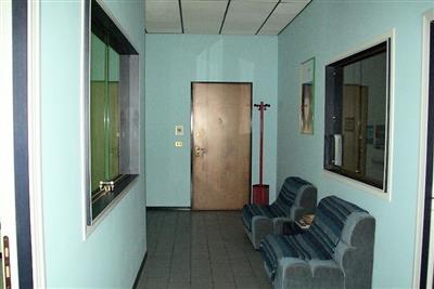 ufficio in vendita a Jesi