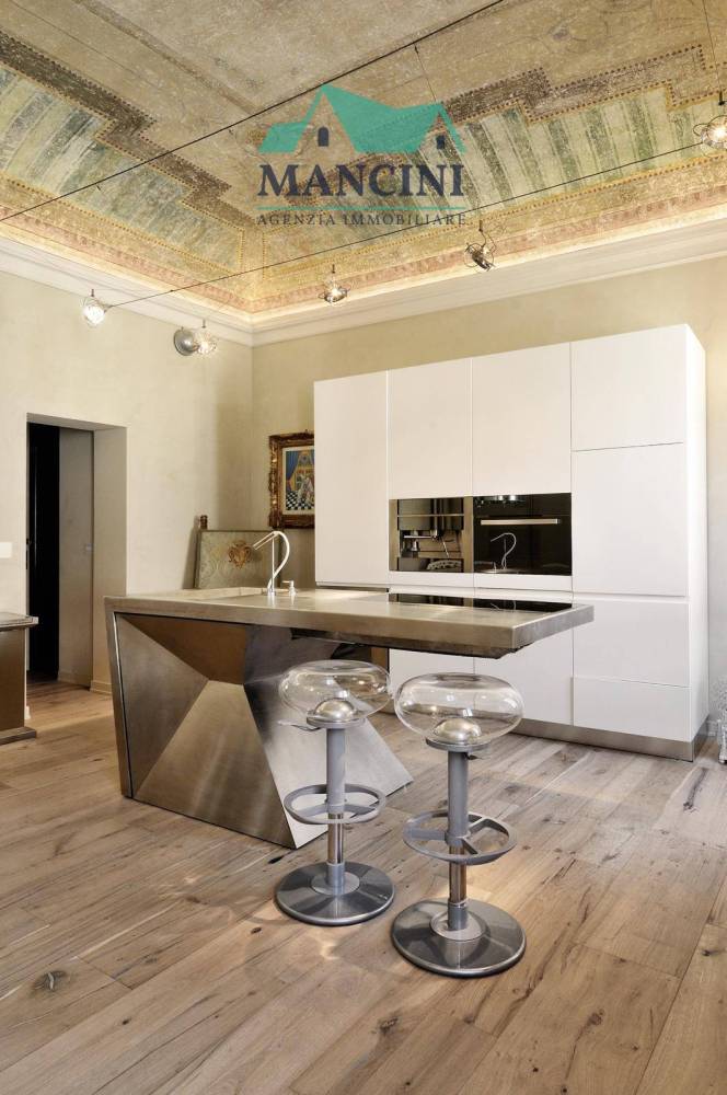 casa indipendente in vendita a Jesi