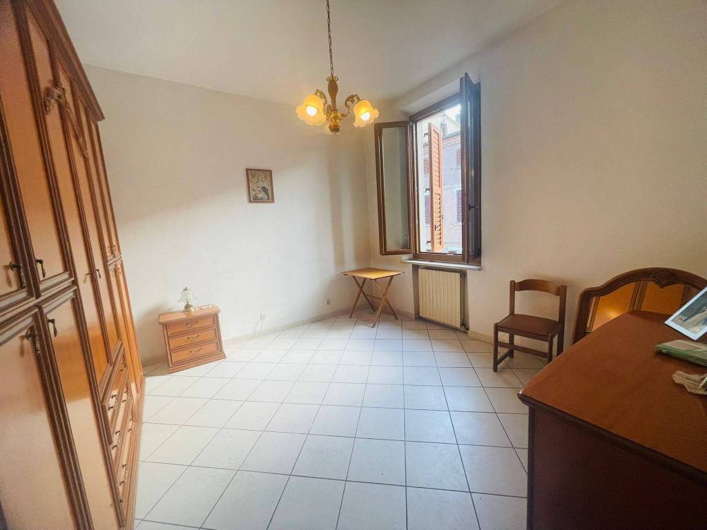 casa indipendente in vendita a Jesi