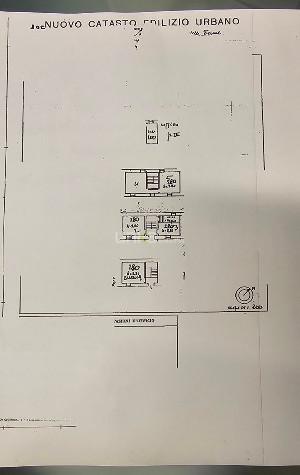 casa indipendente in vendita a Jesi
