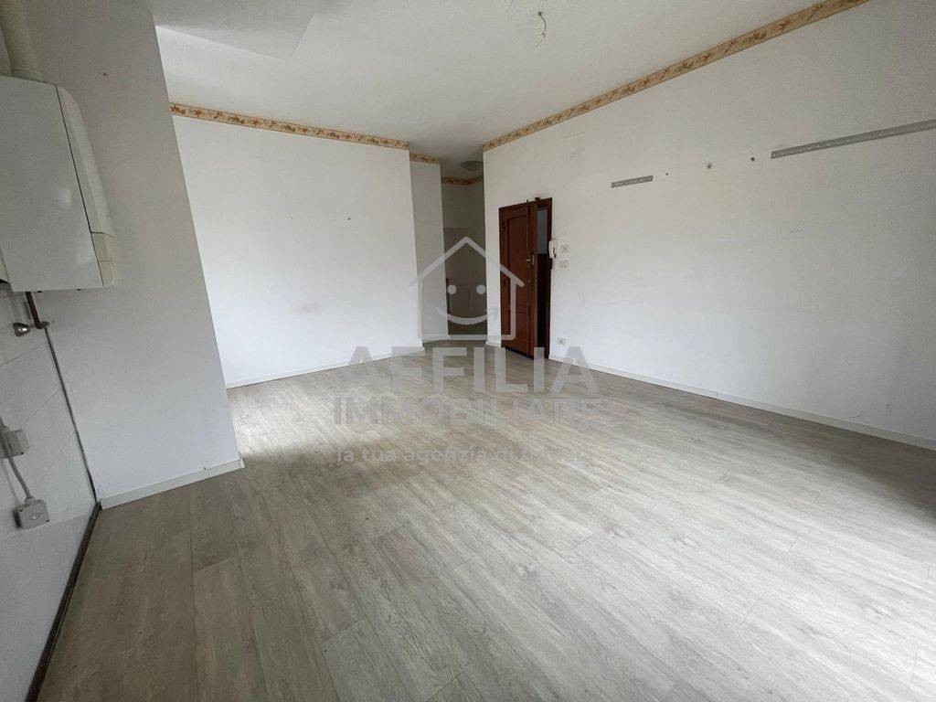 appartamento in vendita a Jesi in zona Santa Lucia