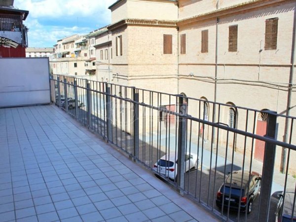 appartamento in vendita a Jesi