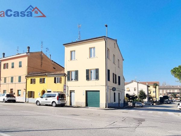 intera palazzina in vendita a Jesi