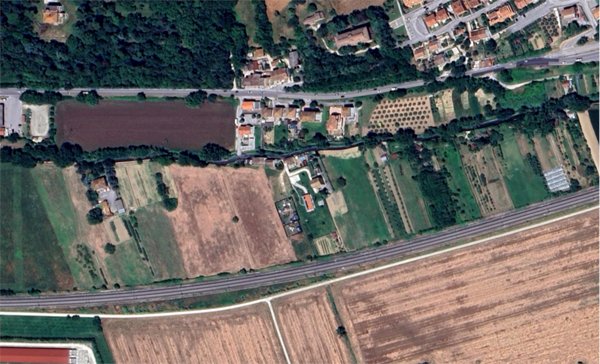 negozio in vendita a Jesi