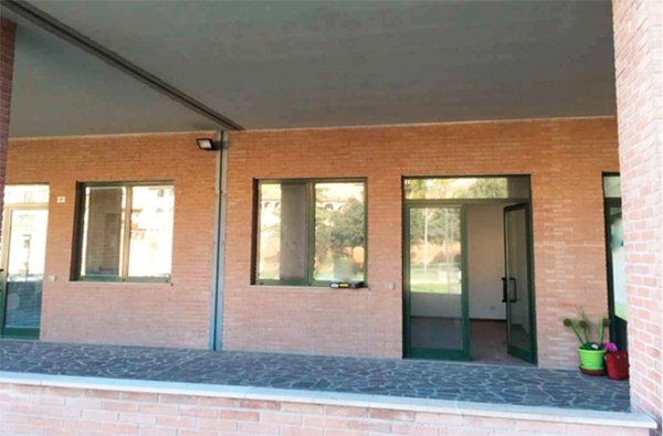 ufficio in vendita a Jesi