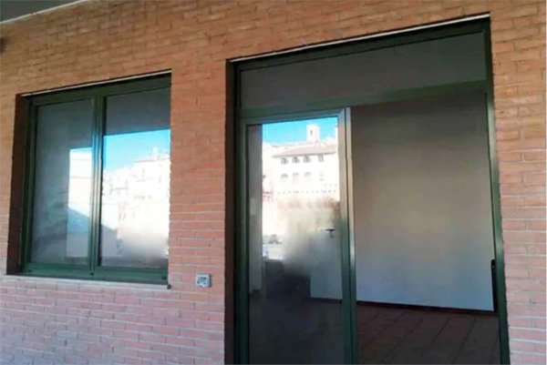 negozio in vendita a Jesi