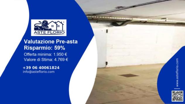 locale commerciale in vendita a Jesi