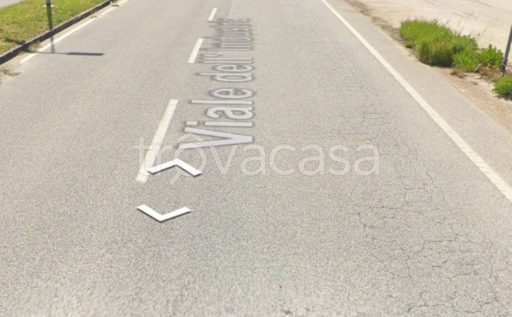 ufficio in vendita a Jesi
