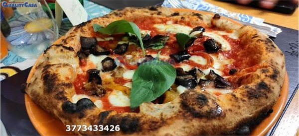 pentavano in vendita a Jesi