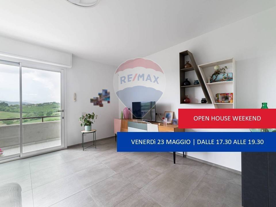 appartamento in vendita a Jesi in zona Tabano