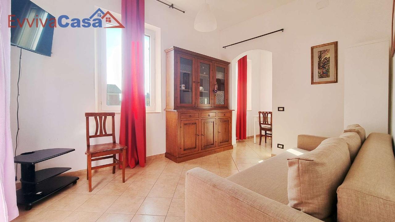 casa indipendente in vendita a Jesi