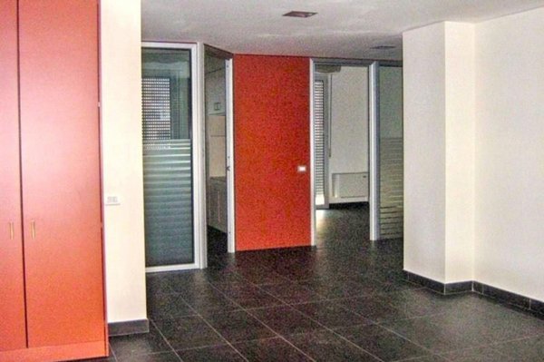 ufficio in vendita a Jesi