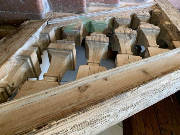 casa indipendente in vendita a Jesi