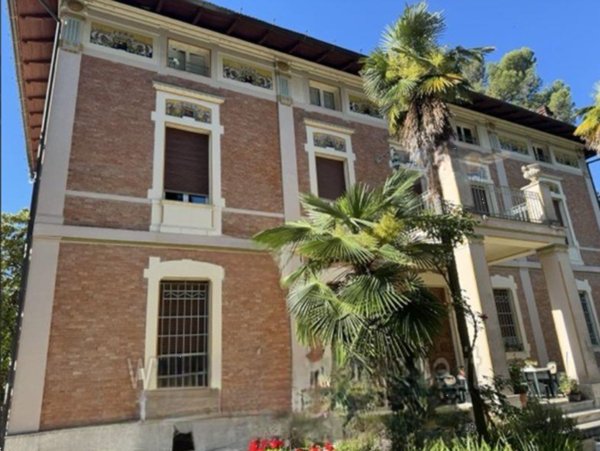 villa in vendita a Jesi
