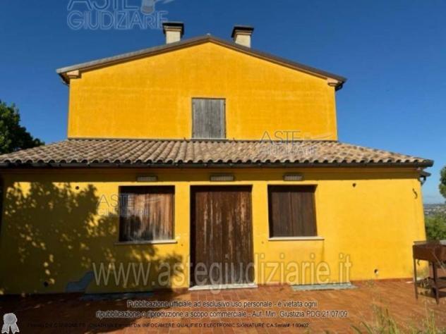 casa indipendente in vendita a Jesi in zona Mazzangrugno