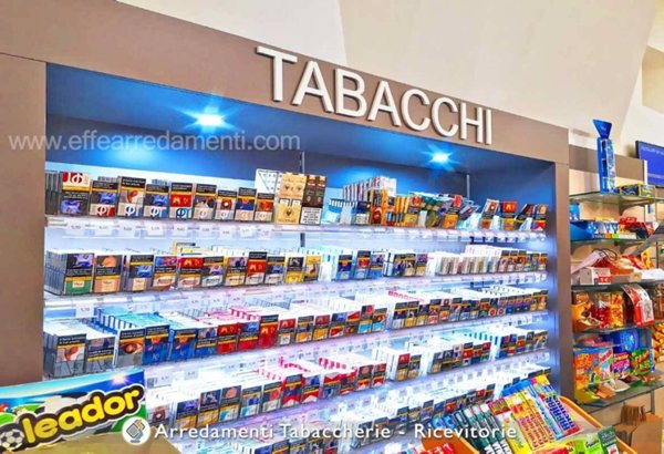 negozio in vendita a Jesi