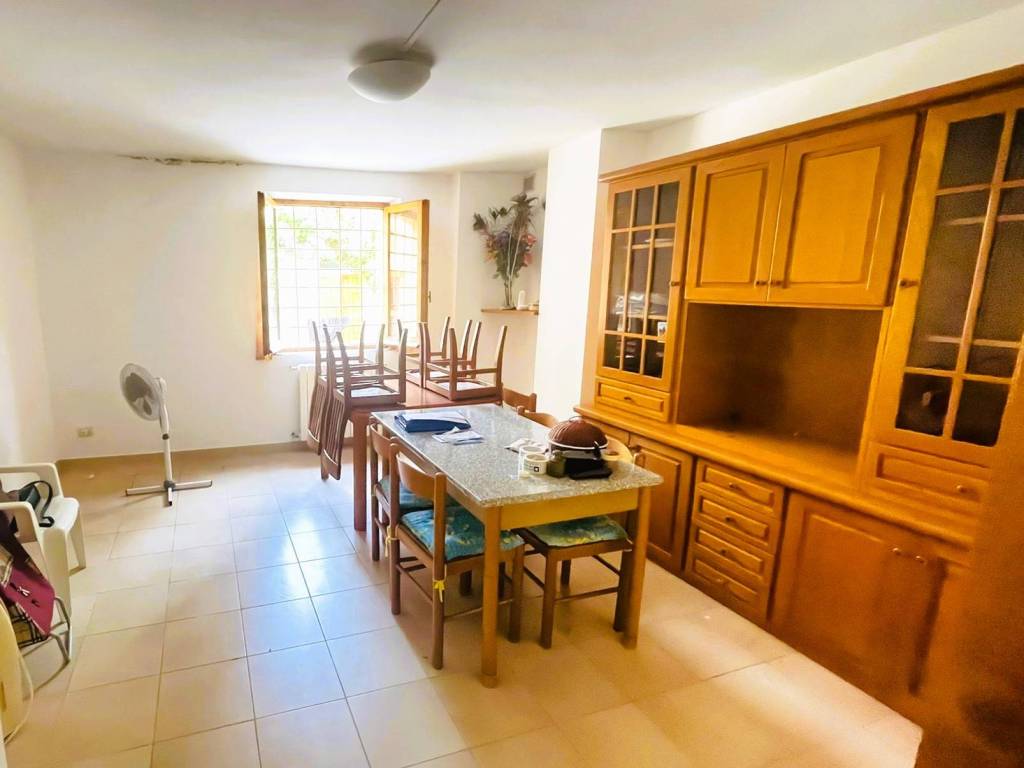 casa indipendente in vendita a Jesi