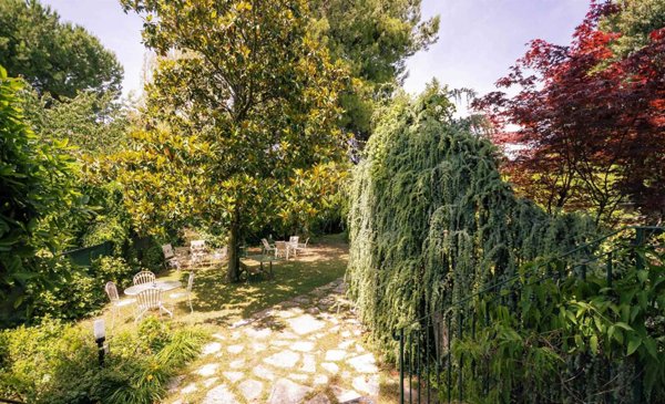 villa in vendita a Jesi