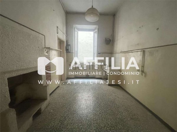 appartamento in vendita a Jesi