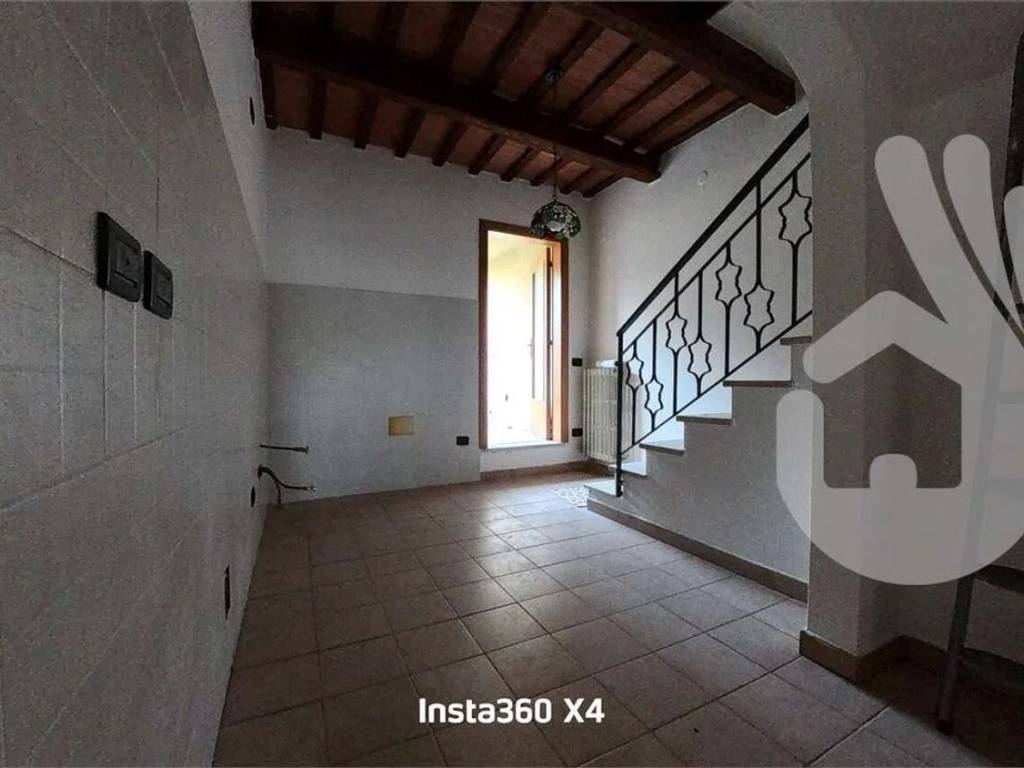 appartamento in vendita a Jesi in zona Tabano
