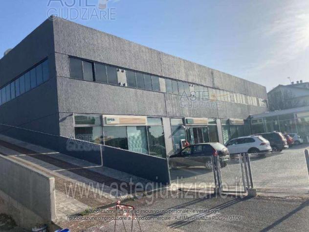 ufficio in vendita a Jesi