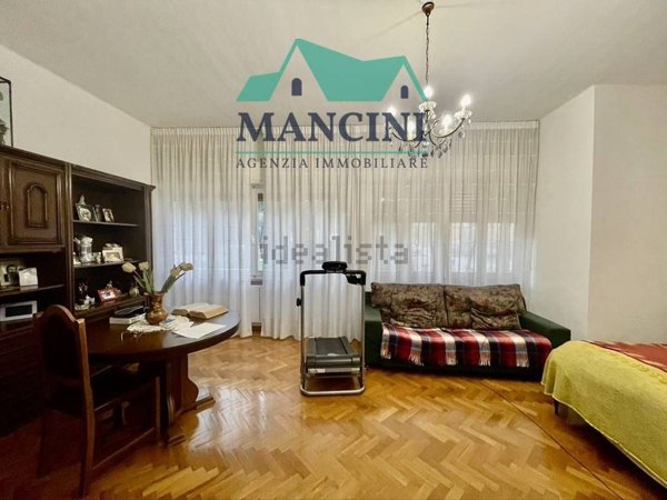 appartamento in vendita a Jesi