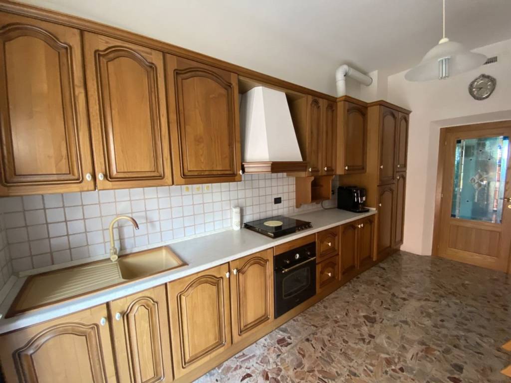 appartamento in vendita a Jesi